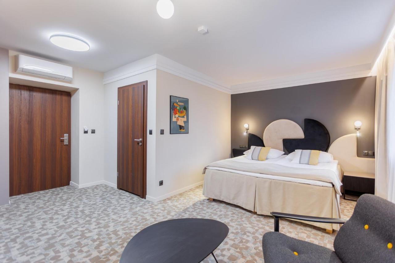 טארנאו Hotel Tarnovia מראה חיצוני תמונה