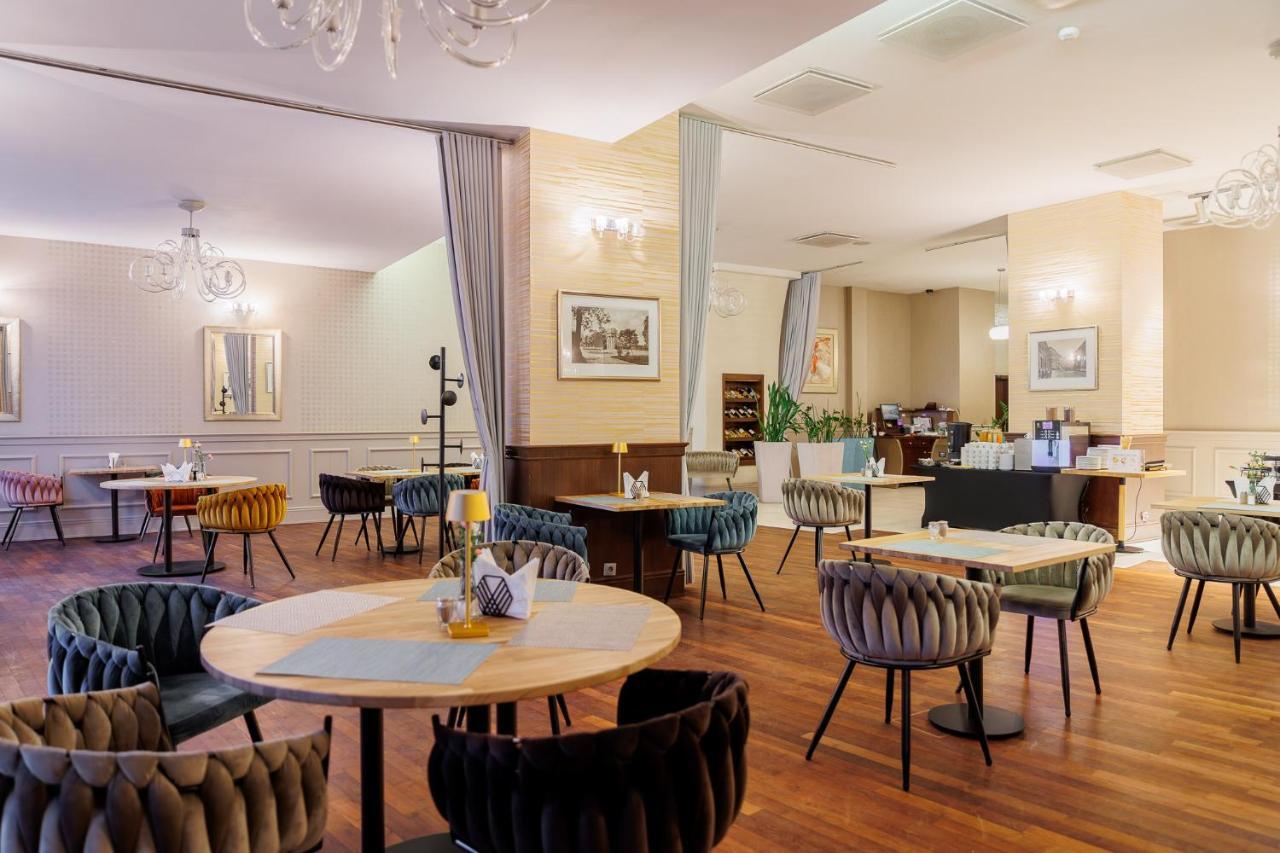 טארנאו Hotel Tarnovia מראה חיצוני תמונה