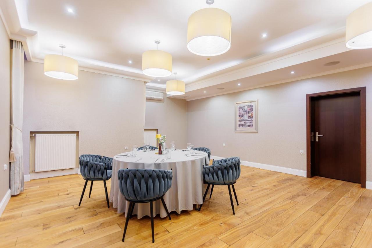 טארנאו Hotel Tarnovia מראה חיצוני תמונה