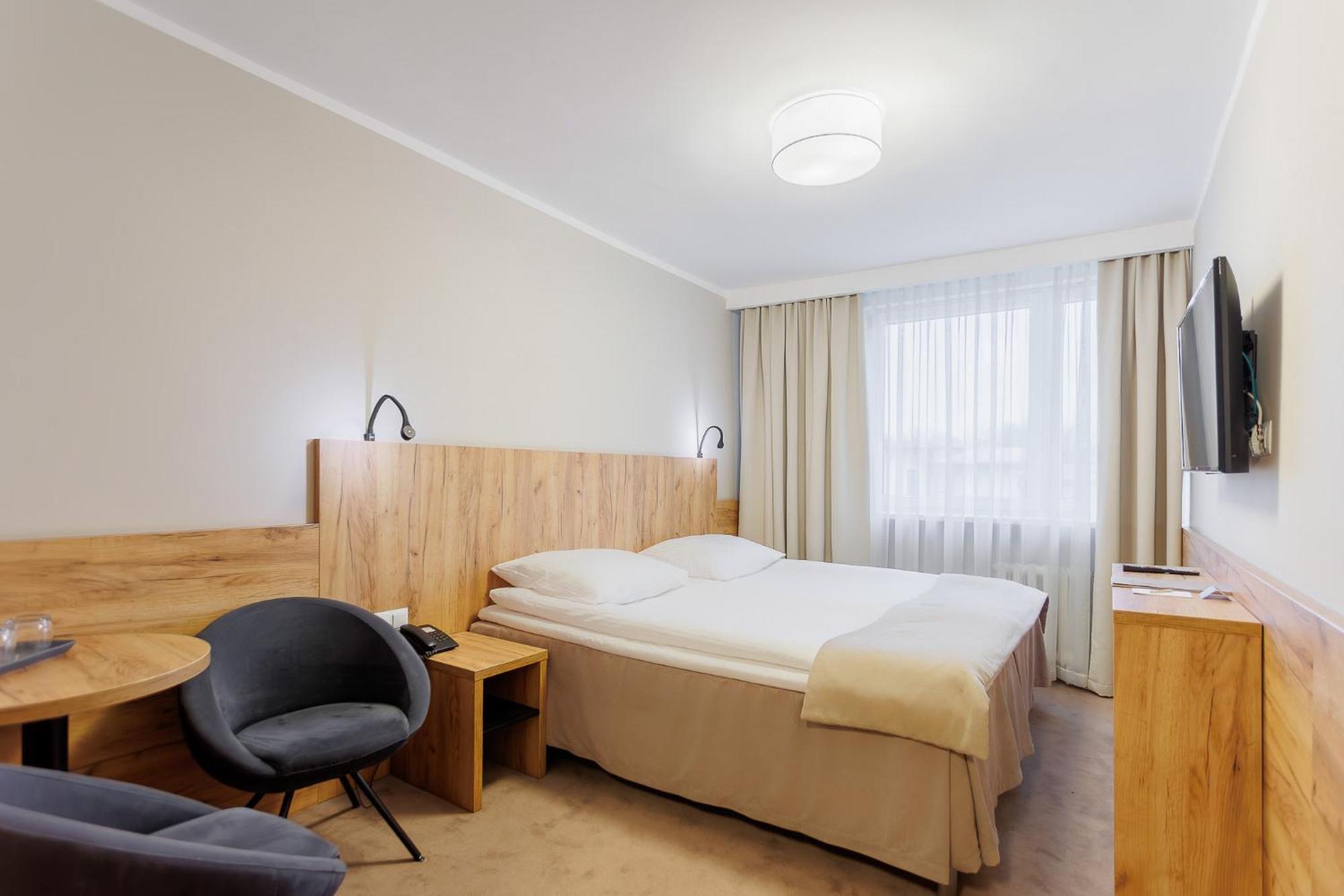 טארנאו Hotel Tarnovia מראה חיצוני תמונה