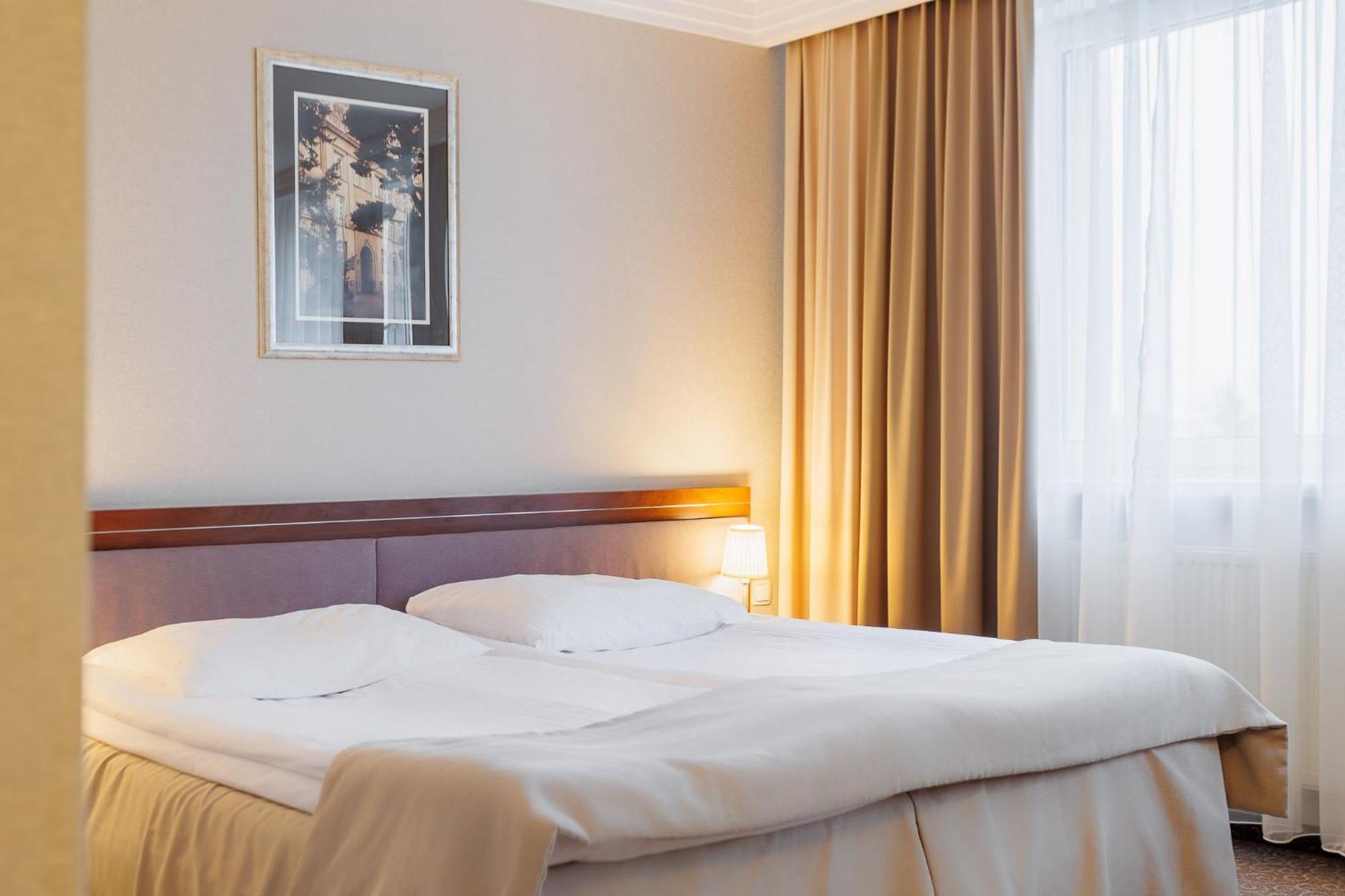 טארנאו Hotel Tarnovia מראה חיצוני תמונה