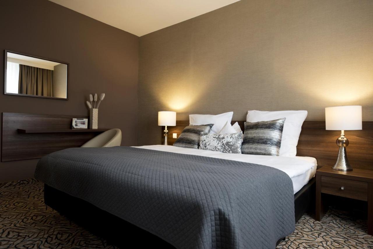 טארנאו Hotel Tarnovia מראה חיצוני תמונה